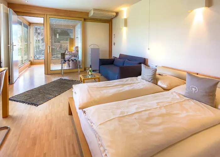 Schindlerhof Hotel 4*